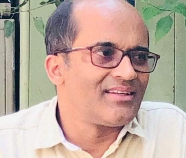 वासुदेव अधिकारी