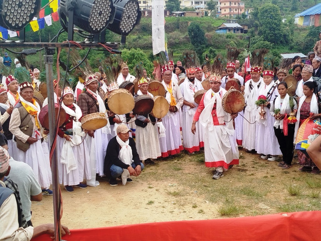 नाम्सारि बोम्बो