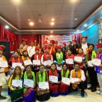 म्हेन्दोमाया कलाकार गेदुङला चोहोरि आराम्भ तामाङ Image