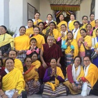 उर्गेन सागे छ्योइलिङ गुम्बारि कुलमान घिसिङ थेन पुर्णबहादुर तामाङदा डेन लासेला Image