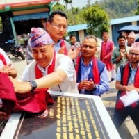 सिन्धुलीला घ्याङलेखरि १७ किलोमिटर कालोपत्रे सडक थेन गोर ङ्ही पक्की पुलला ठ्वाङ्सेन Image